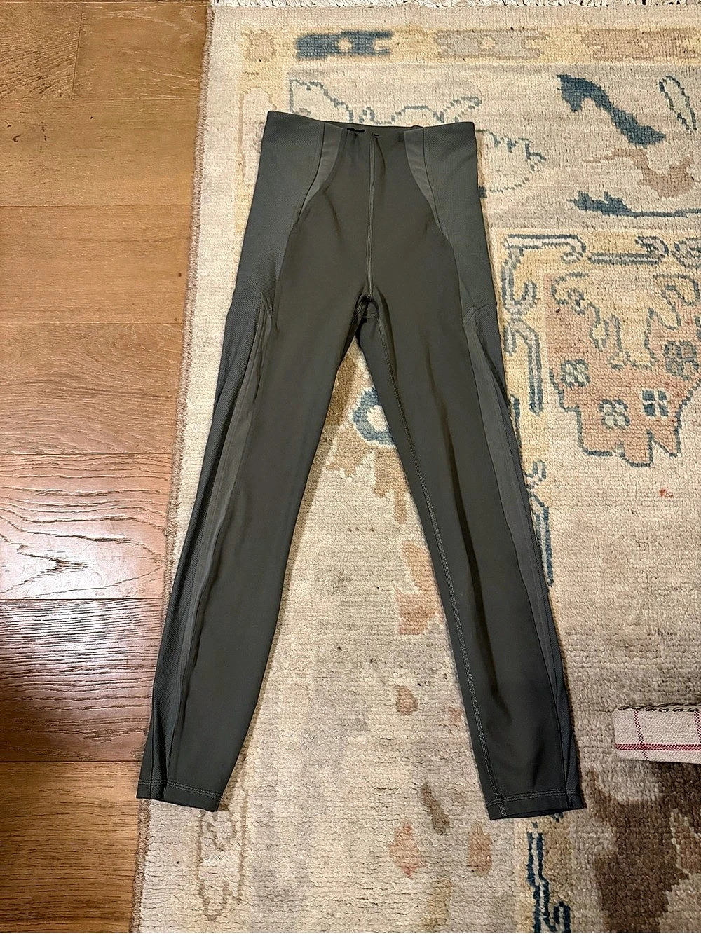 lululemon Wunder Train Mesh Panel High-Rise Tight 25" Green Size 6